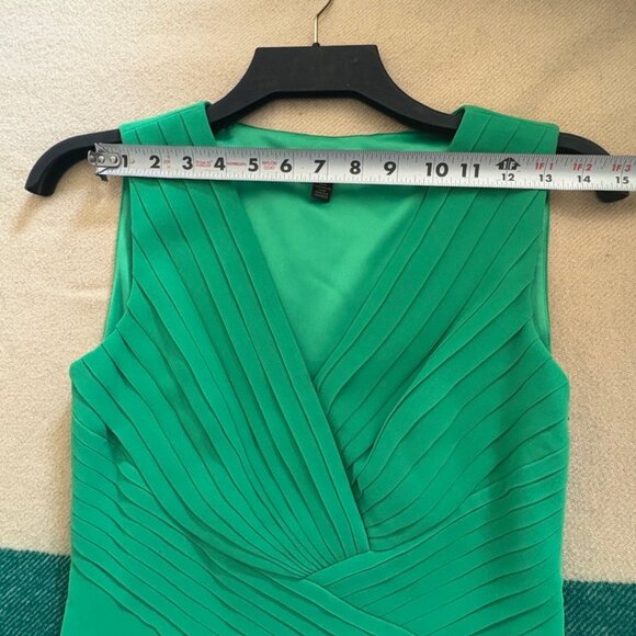 Ted Baker Valanci Pleated Midi Dress | Kelly Green | Size 1 (Small) - Picture 9 of 12